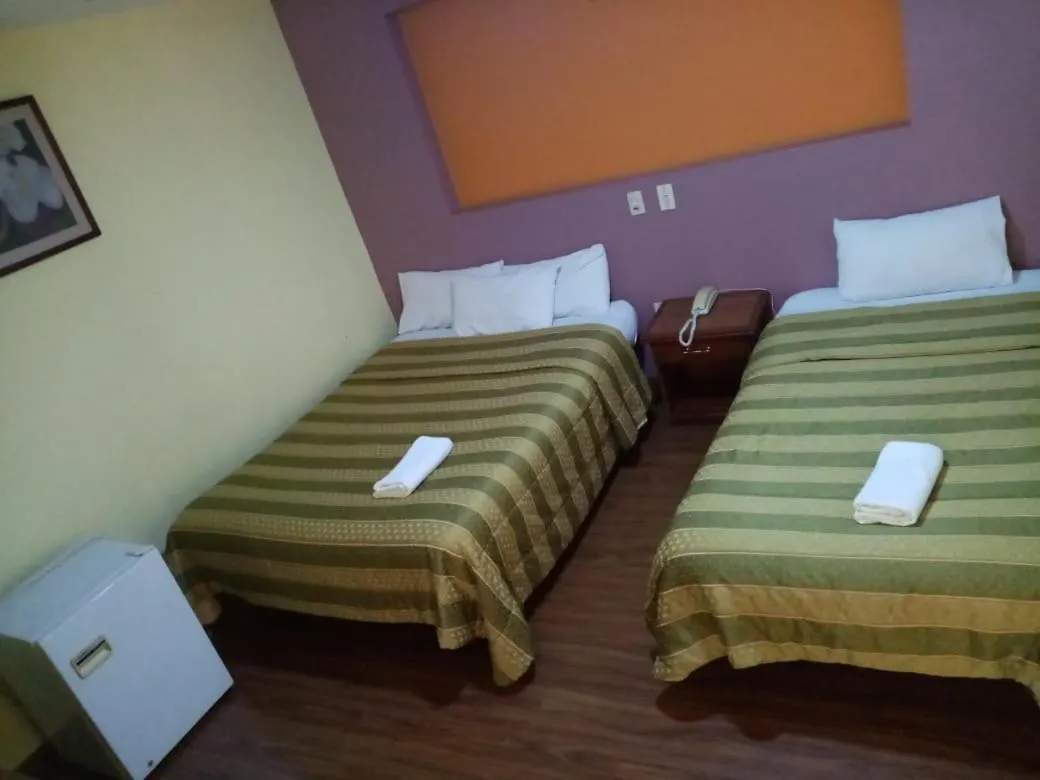 ***  Hotel Espana Cuenca Ecuador
